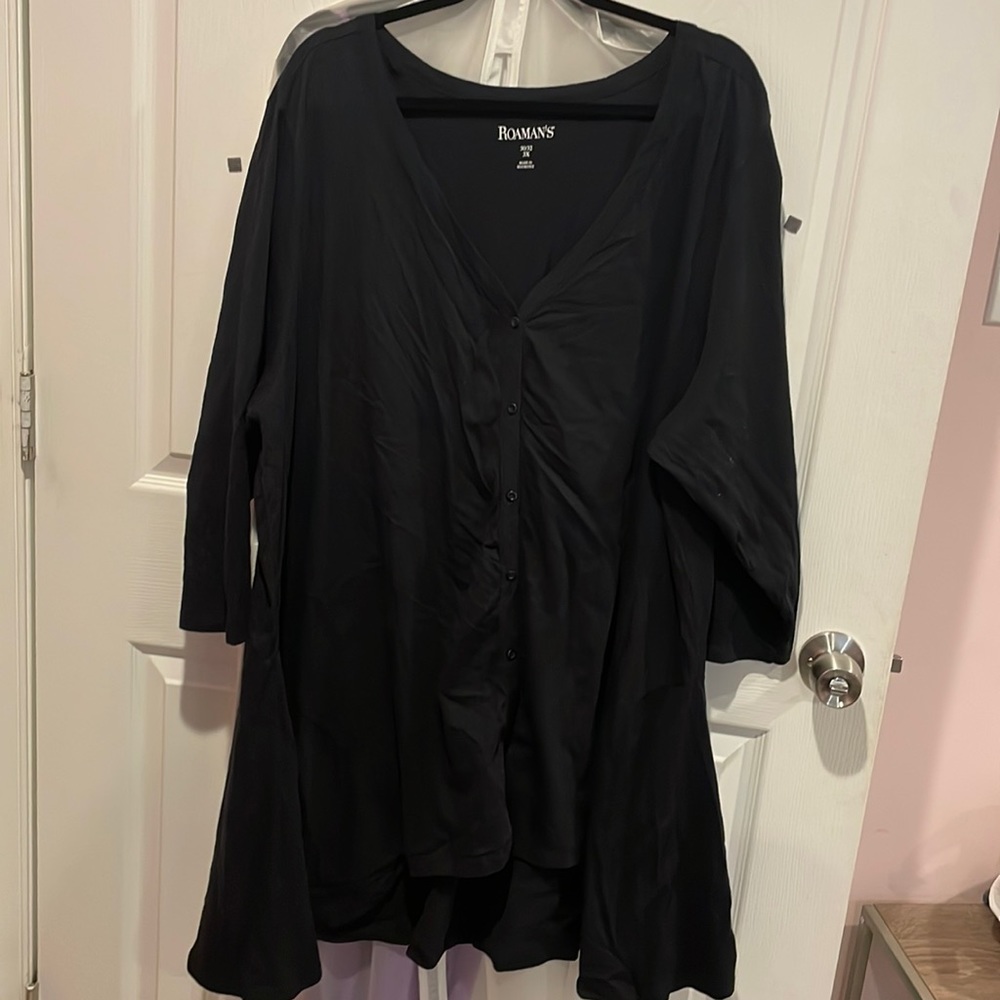 Cute and button-down tunic